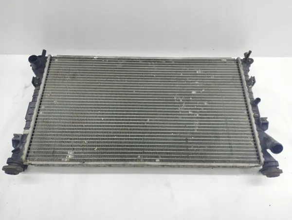 Radiateur d'eau Ford Transit OEM AMD85012 - Occasion image 2