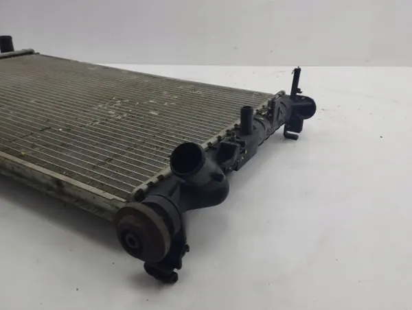 Radiateur d'eau Ford Transit OEM AMD85012 - Occasion image 3