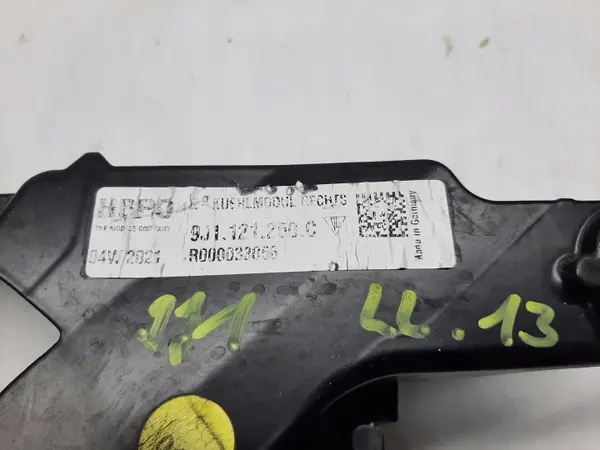 Porsche Taycan Tuulettimen Pohjakotelo OEM 9J1959455C image 3
