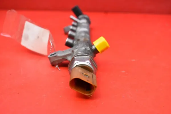 OEM 03L089N Einspritzschiene für VW Passat B7 2.0 TDI image 10