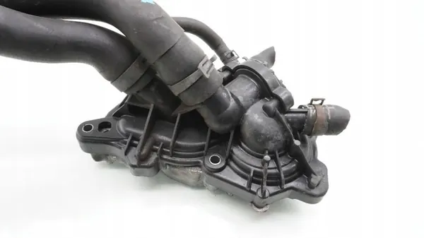 VW GOLF VII 1.4 TSI Vattenpump 04E121600CS image 2