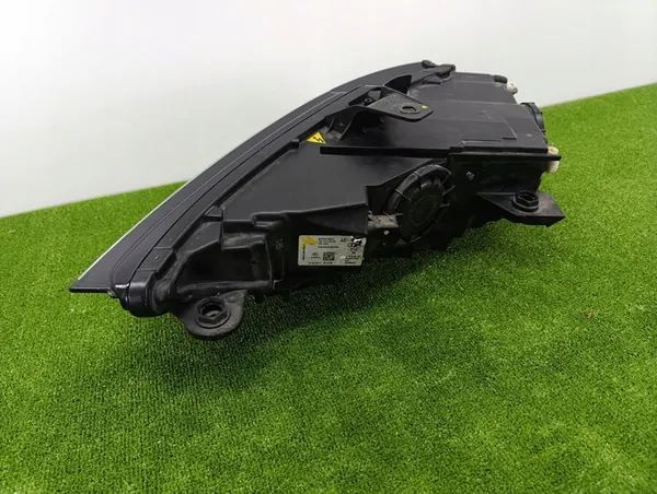 AUDI A3 8V Faro Derecho Bi-Xenón 12-16 image 10