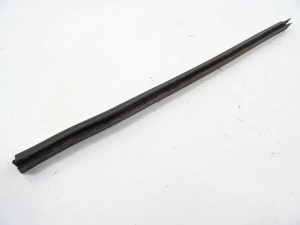 Junta janela porta traseira direita Nissan Juke F16 OEM image 3