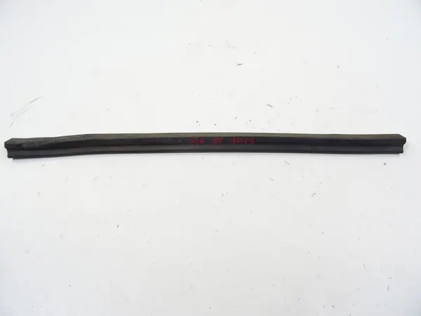 Junta janela porta traseira direita Nissan Juke F16 OEM image 6