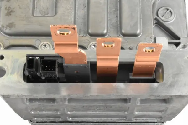 OEM 9J1907124L etujännitemuunnin Audi E-Tron GT:lle image 5