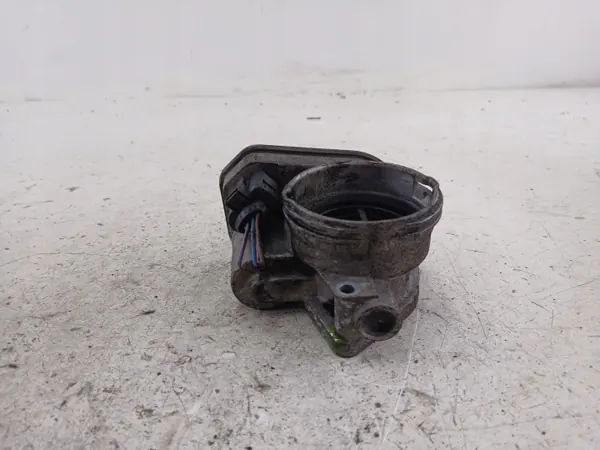 Spjällhus OEM 038128063G - Begagnad Volkswagen OE image 5
