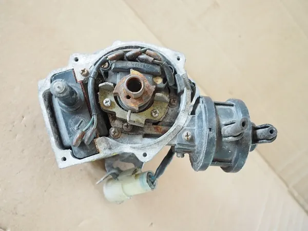 Honda Zündspule OEM D4W88-14 0Z04 - Gebraucht image 3