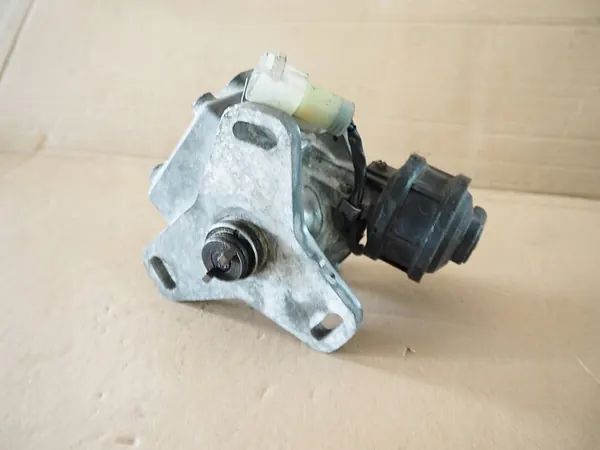 Honda Zündspule OEM D4W88-14 0Z04 - Gebraucht image 4