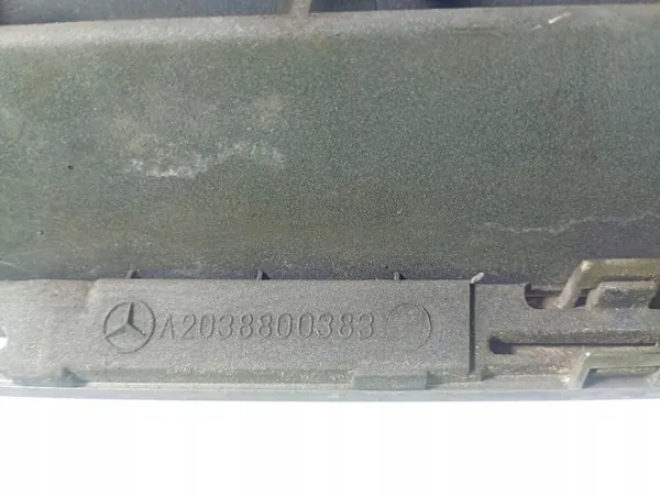 Mercedes W203 C-Klass Coupé 02-08 Kylargaller OEM M1R8P1 image 5