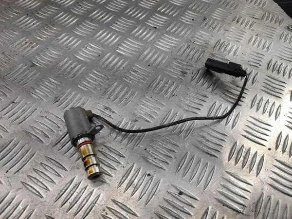 Sensor Pressão Óleo Cadillac CTS OEM 12632008 Dianteiro image 4