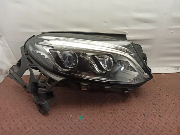 Rechter koplamp Mercedes GLE W166 + Bumpersteun image 4
