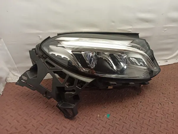 Rechter koplamp Mercedes GLE W166 + Bumpersteun image 5