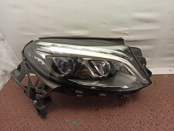 Rechter koplamp Mercedes GLE W166 + Bumpersteun image 8