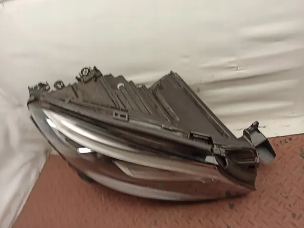 Rechter koplamp Mercedes GLE W166 + Bumpersteun image 9