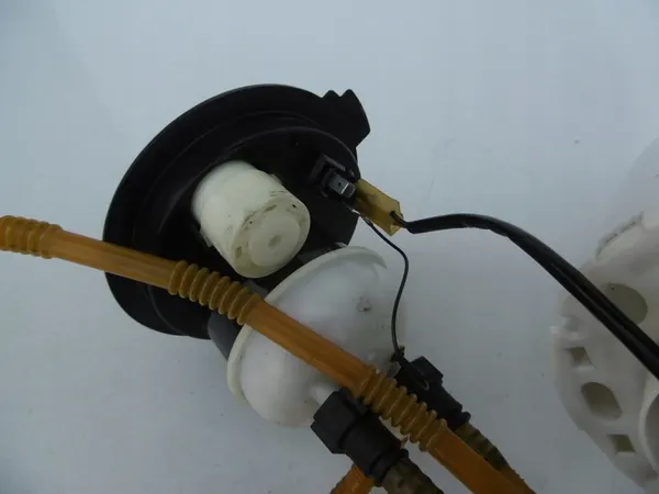 Brandstofpomp Drijver Porsche Cayenne I 4.8 V8 image 8