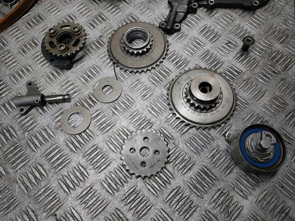 Komplett timingkit + skydd Audi A6 C6 2.7 TDI image 4