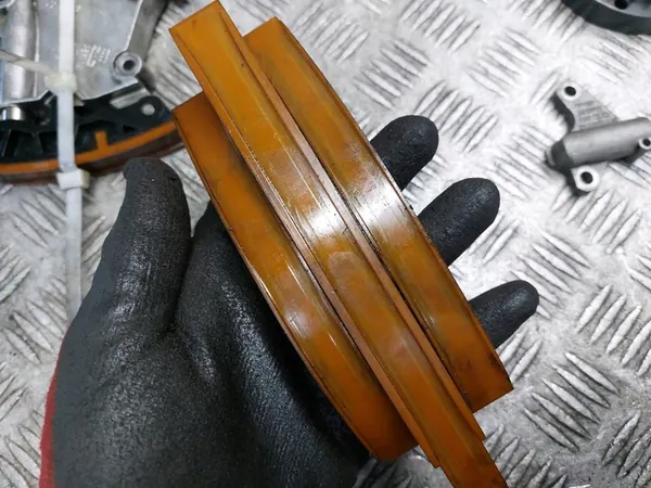 Komplett timingkit + skydd Audi A6 C6 2.7 TDI image 6