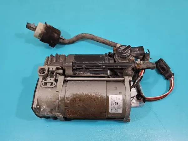 Bomba de suspensão Mercedes OEM A2123200404 image 6