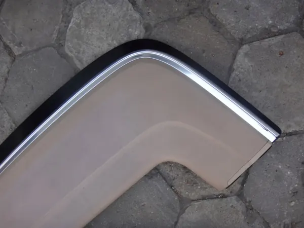 BMW E46 Cabrio kattoluukun kansi OEM 7044497 image 4