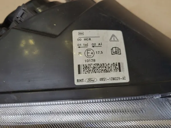 Farol Dianteiro Direito Ford Focus MK2 II OE image 3