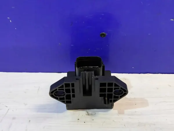 Rele OEM 60122553272 Lincoln Navigator 5.4L:lle image 2