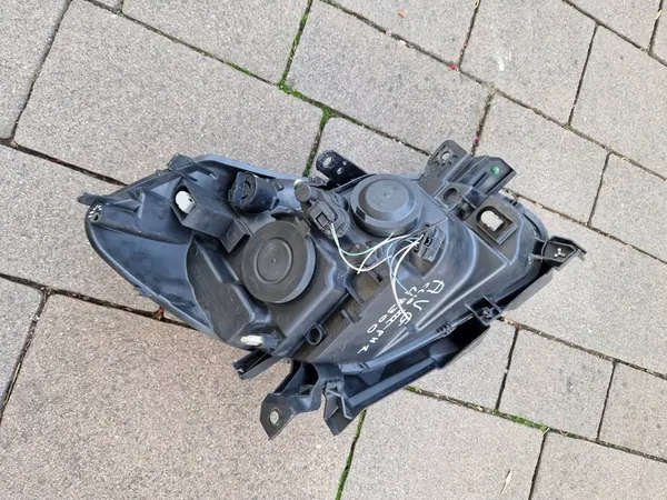 Vasen ajovalosarja Renault CLIO III 260607570R image 7