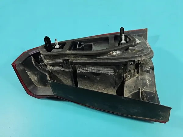 Luz Trasera Izquierda 08-14 Dacia Logan I 05-14 Sedan OEM image 6