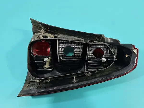 Luz Trasera Izquierda 08-14 Dacia Logan I 05-14 Sedan OEM image 7