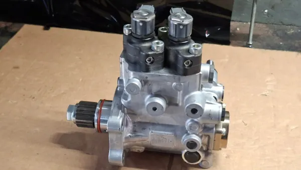 Högtrycksbränslepump OEM 51111037877 för MAN TGX/TGS image 5