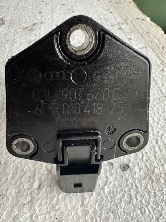 Öljytason anturi Audi A4 S4 B8 image 2