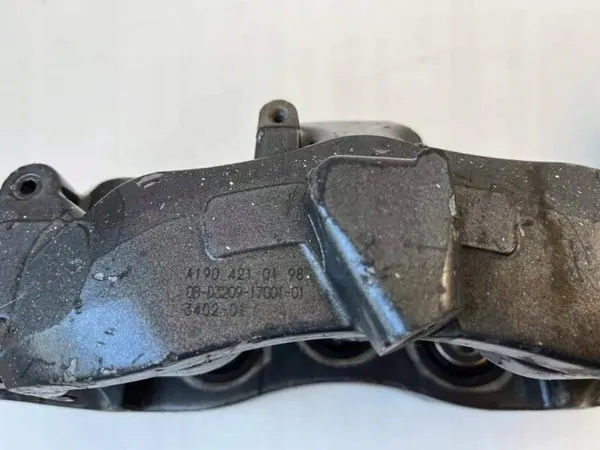 Bremszangen Mercedes GT AMG OEM 1904210198 image 6
