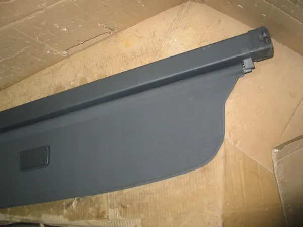 OEM 39882849 Achter kofferbak plankrol voor Volvo V70/XC70 image 8