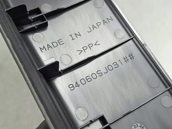 Subaru Forester SK Türschweller Vorne 94060SJ031 image 8