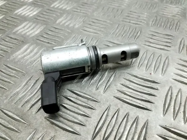 Reglerventil / Kamaxelinställningar 03C906455A image 2