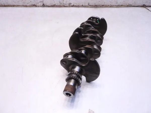 Kampiakseli OEM 31200111 Skoda Fabia II 1.2 TSI:lle image 6