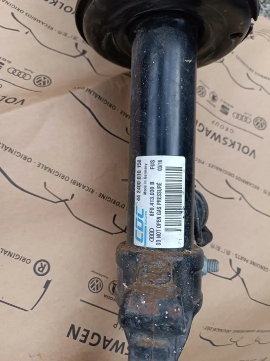 AUDI A4 B8 A5 8T Ammortizzatore Anteriore Destro 8F0413030B image 5