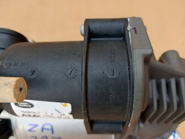 Land Rover Compressor OEM 95037-016 398 Gebruikt image 6