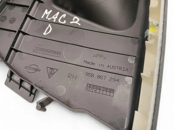 Porsche Macan Plafonnier OEM 95B867245 - Occasion image 7