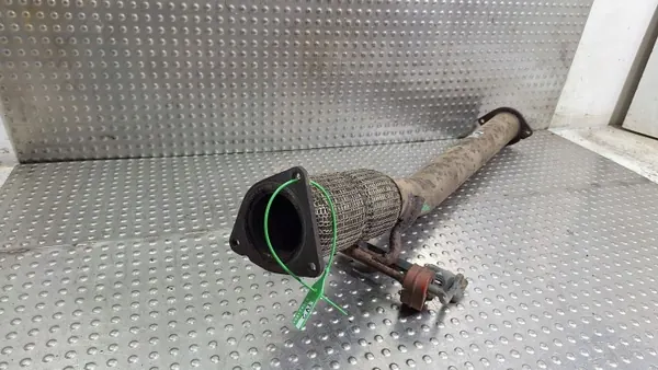 Conector Flexible Escape OEM 31319846 para Volvo V40 image 3