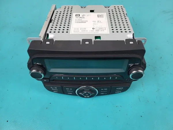 Opel Corsa E Radio CD OEM 39012675 - Gebraucht image 3