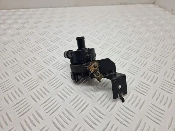 Pompe de circulation d'eau OEM 0392023219 Renault image 10