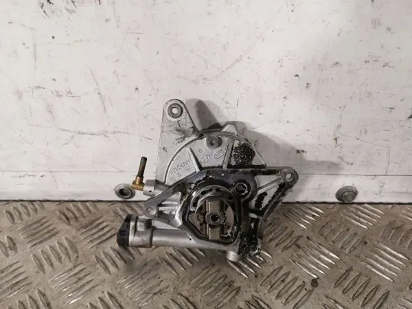Vakuumpump OEM FBZ13620 för Hyundai Santa Fe image 2