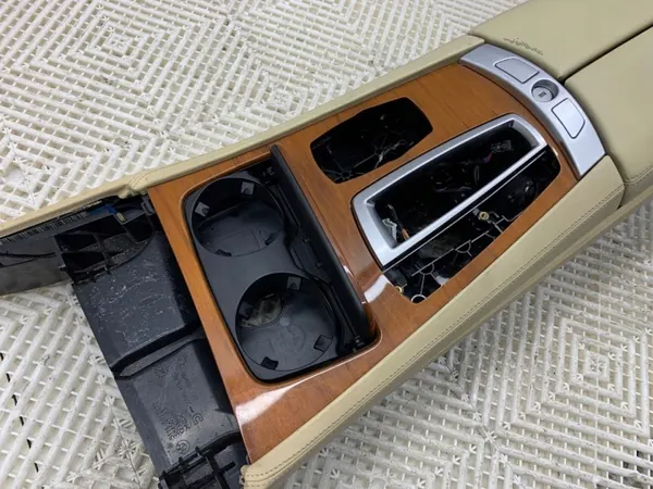 Middenconsole OEM 9112677 met armsteun BMW F01 image 3
