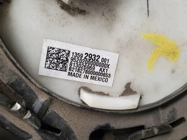 Tanque combustível Chevrolet Camaro OEM 84518515 - Traseiro image 7