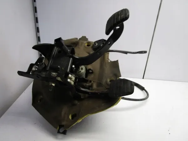 Kupplungsbromspedal Renault Clio II 98-01 OEM 7700416199C image 4