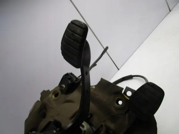 Kupplungsbromspedal Renault Clio II 98-01 OEM 7700416199C image 5