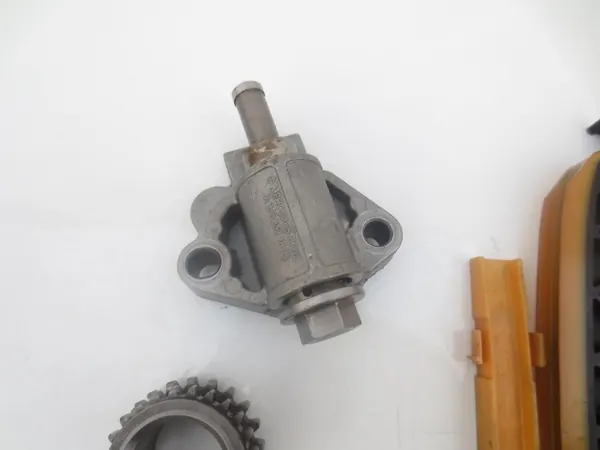 MERCEDES W176 W246 W205 W212 CLA W117 GLA 1.6 2.0 CGI Juego de Distribución image 2