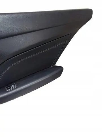 Mercedes-Benz OEM A2076902225 Oikea Takaoven Sisustus image 3