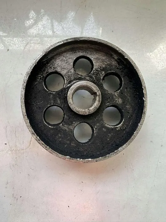 Volkswagen PASSAT B3 1992 Polia do comando de válvulas / VANOS 068115021D image 4