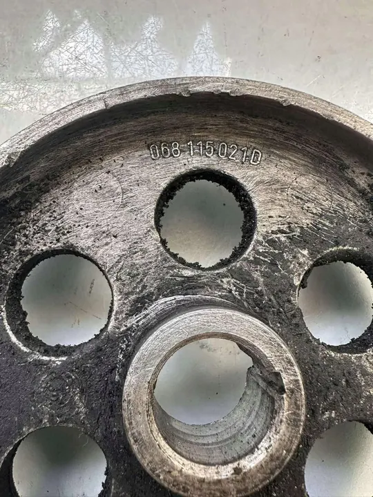 Volkswagen PASSAT B3 1992 Polia do comando de válvulas / VANOS 068115021D image 5